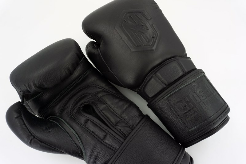 Chosen Supergel Premium Boxing Gloves-black