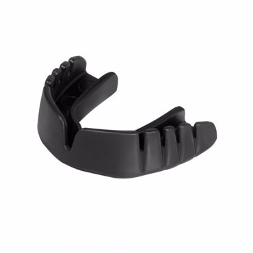 Opro snap fit mouthguard -black