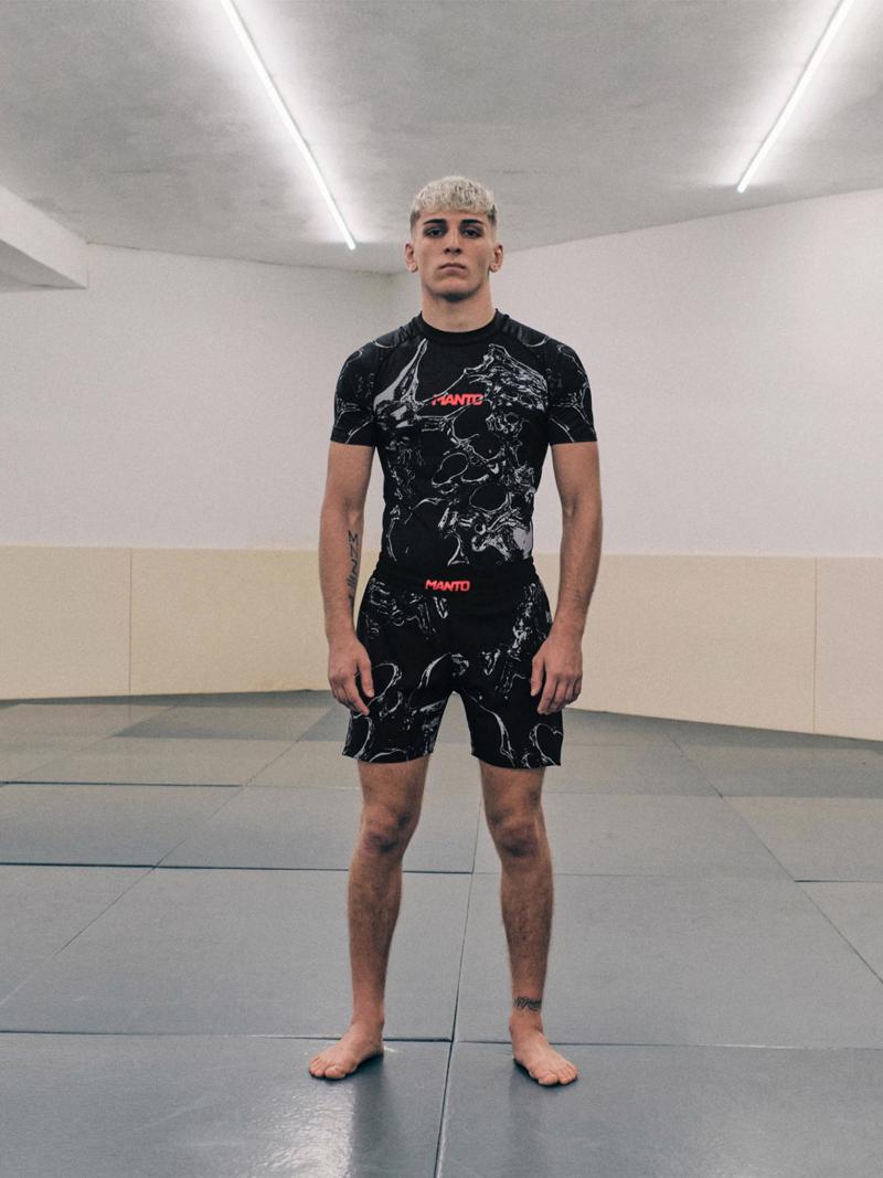 MANTO hybrid fightshorts FLUX