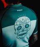 PROGRESS calavera rashguard - green