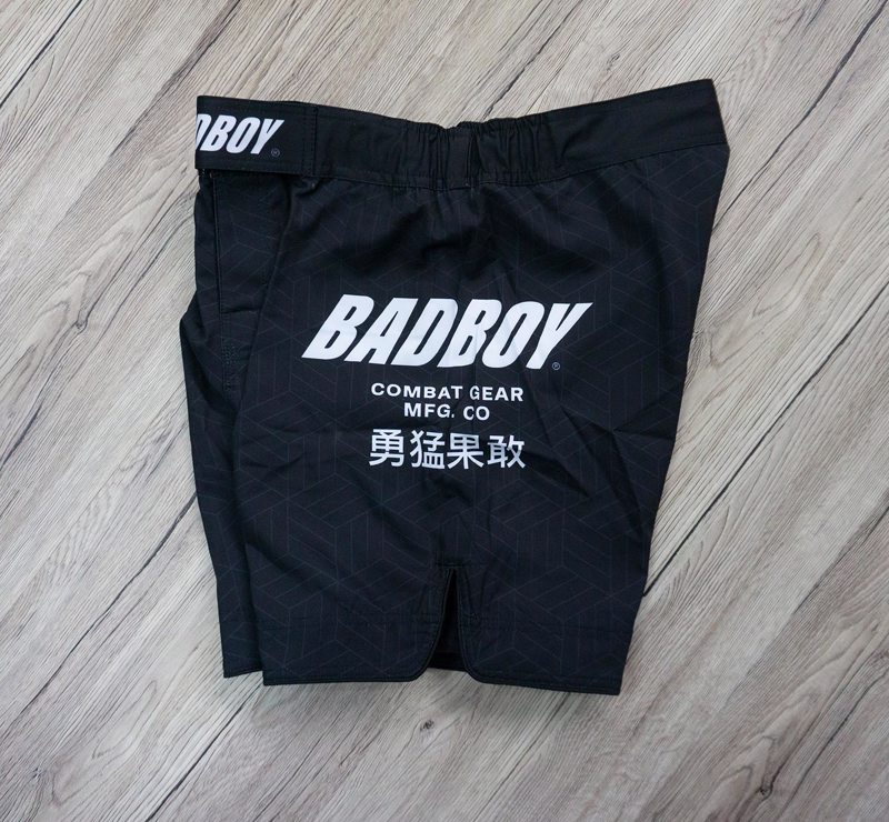 Short Bad Boy Homme Kaki Série Pro MMA Grappling BJJ Combat Entraînement