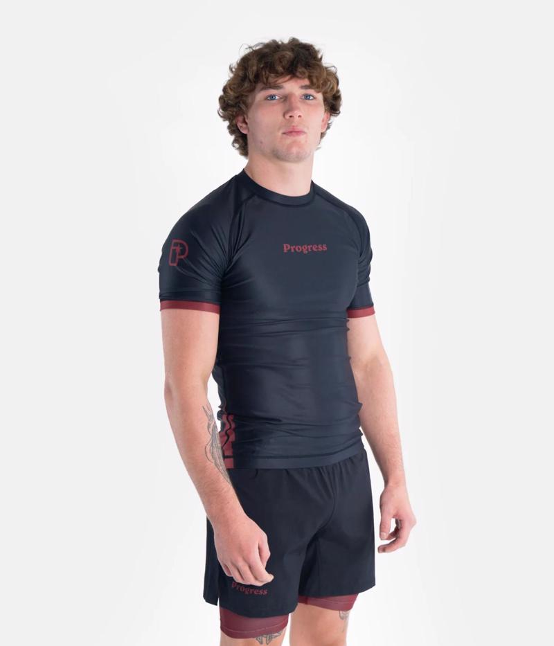 PROGRESS academy rashguard - black/maroon